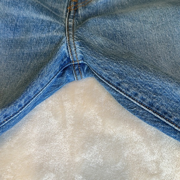LEVI’S Premium Wedgie Icon Fit Jeans in These Dreams, 27 - Picture 9 of 16